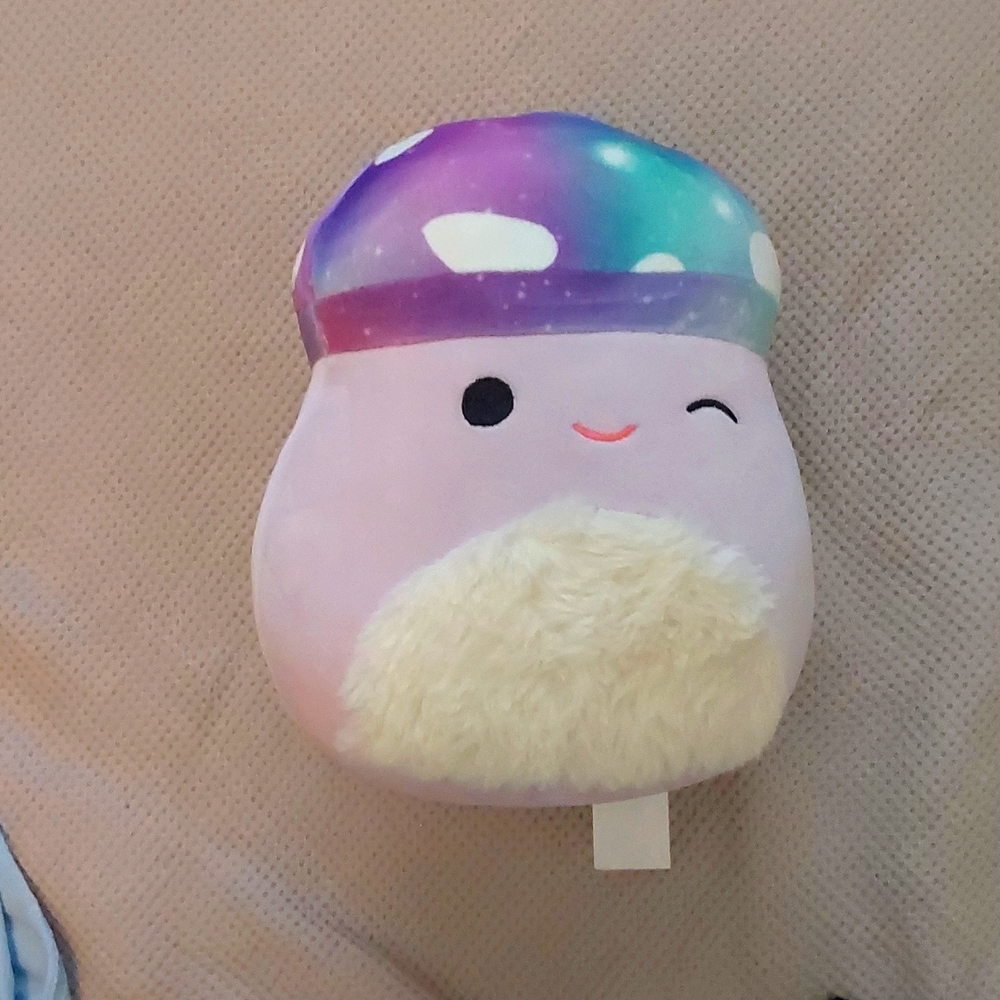 Squishmallows mushroom no stains